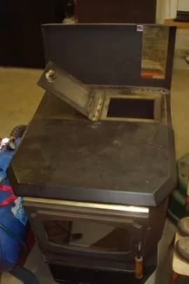 [Hearth.com] From Logs to Pellets - A nice story about the old Pellet Master with the rotating ring around the cr