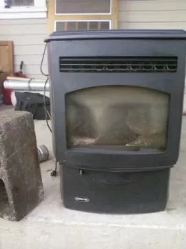 [Hearth.com] Anyone snap their left Burn Pot bolt on a Quadrafire Santa Fe?