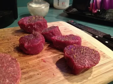 [Hearth.com] Corona & Filets
