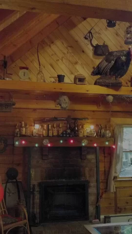 [Hearth.com] Vacation at the Cabin in Pa