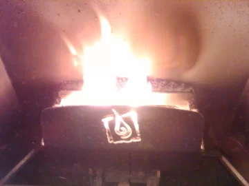 [Hearth.com] Wow - New Avalon AGP bottom feed Wood Pellet Stove with Horizontal Rotary Disc!