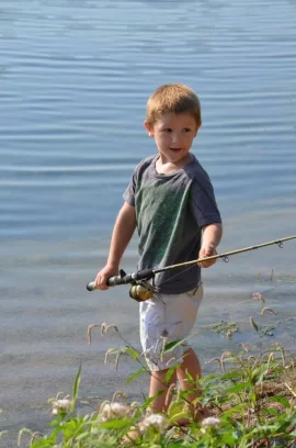 [Hearth.com] Little fisherman