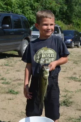 [Hearth.com] Little fisherman