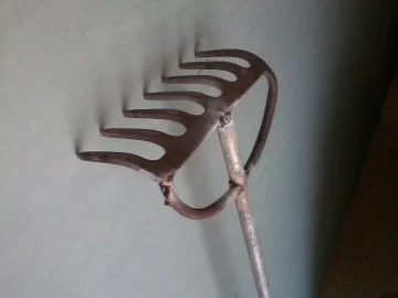 [Hearth.com] Finally made the coal rake.  Critiques welcome........before the cold.