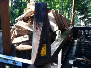 [Hearth.com] Splitting by hand