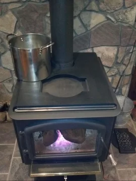 [Hearth.com] Anyone ever use a pie/waffle iron on their stove?