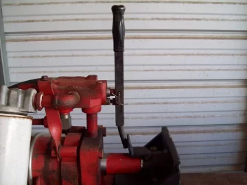 [Hearth.com] Hydraulic Valve on old Brave Splitter