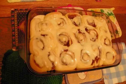 [Hearth.com] Cinnamon Buns