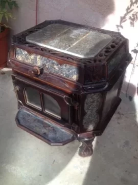 [Hearth.com] Anyone know this make/model?  ornate soapstone