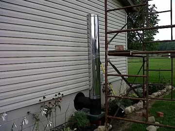 [Hearth.com] Exterior Metal Chimney