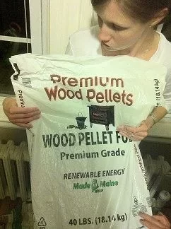 [Hearth.com] Premium wood pellets Made in Maine MWP Review