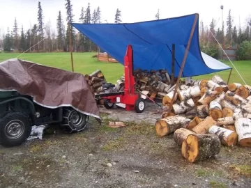 [Hearth.com] How to stay dry, splitting in the rain?