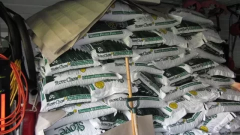 [Hearth.com] Pellet Pig Proof!