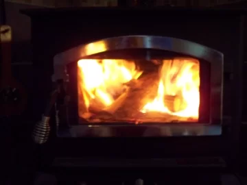 [Hearth.com] I love my woodstove!