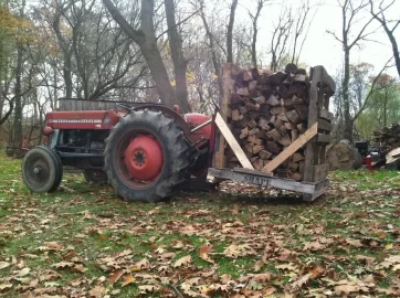 [Hearth.com] Stacking on the pallets