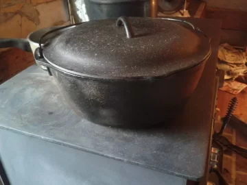 [Hearth.com] Dutch oven cooking tips?