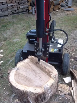[Hearth.com] Splitting Wood - Sandy after math