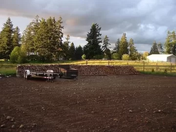 [Hearth.com] Evidence to not cover woodpile in the summer