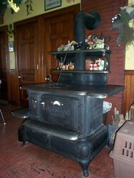 glenwood stove full.jpg