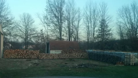 [Hearth.com] Evolution of a Wood Stack