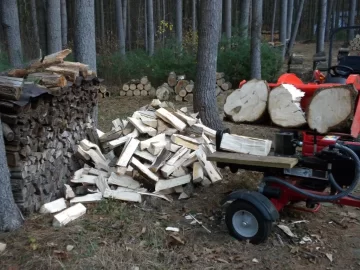 [Hearth.com] Soft Maple, I'll split this stuff all day long