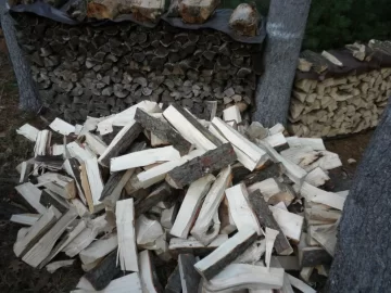 [Hearth.com] Soft Maple, I'll split this stuff all day long