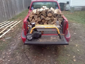 [Hearth.com] Started on the Beech splitting today.