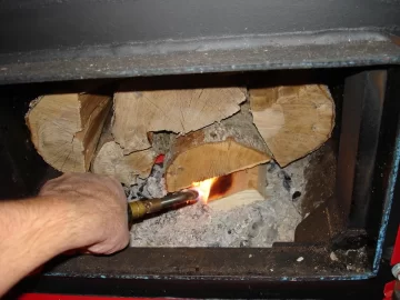 [Hearth.com] Pics of starting a fire