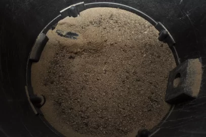 [Hearth.com] Does anyone use one of these Strainers to keep the Auger Jamming fines Out?