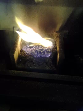 [Hearth.com] Should this be happening...(pellet build up)