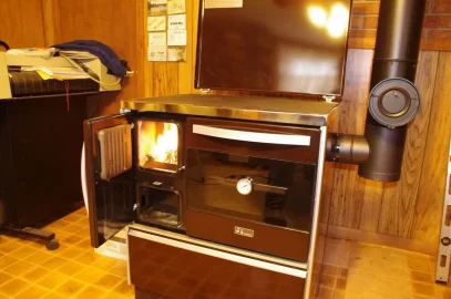 [Hearth.com] Seeking Advice -- Small-ish Stove for SoCal Use