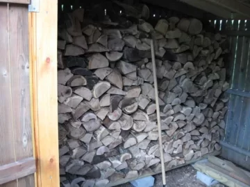 [Hearth.com] A cord of wood!!