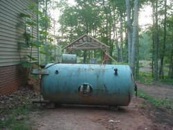 I've searched and searched - anyone out there "successfully" built their own pressurized tank?