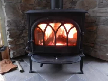 [Hearth.com] New Jotul 400 - Dirty Door Glass