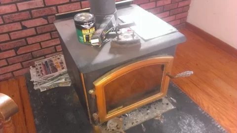 [Hearth.com] Pics of stove and chimney - thoughts?