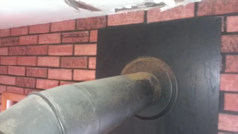 [Hearth.com] Pics of stove and chimney - thoughts?