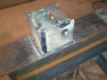 rearmount2.jpg rearmount2.jpg