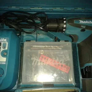 Makita