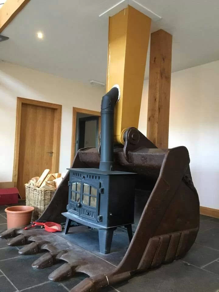 Contractor's Hearth