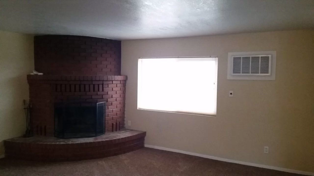 Curved fireplace