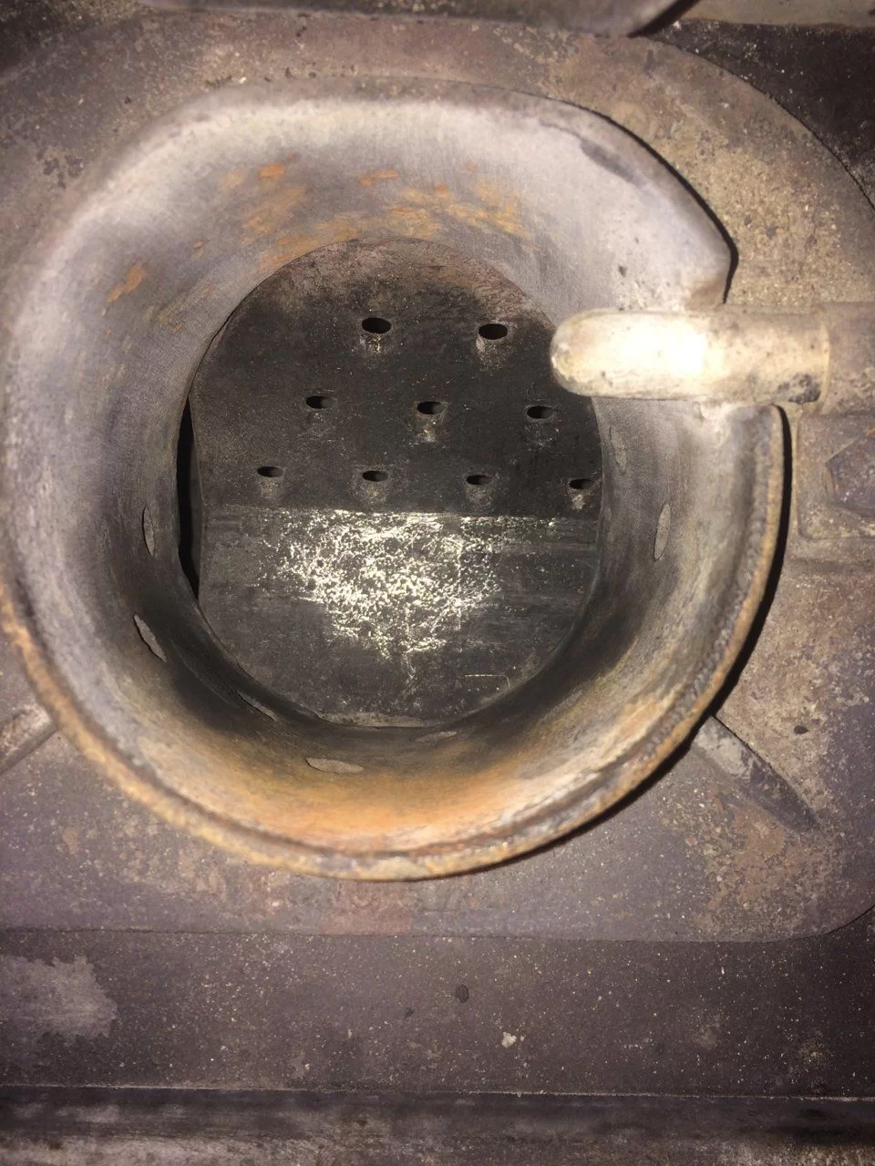 Partially opened Mt. Vernon Burnpot