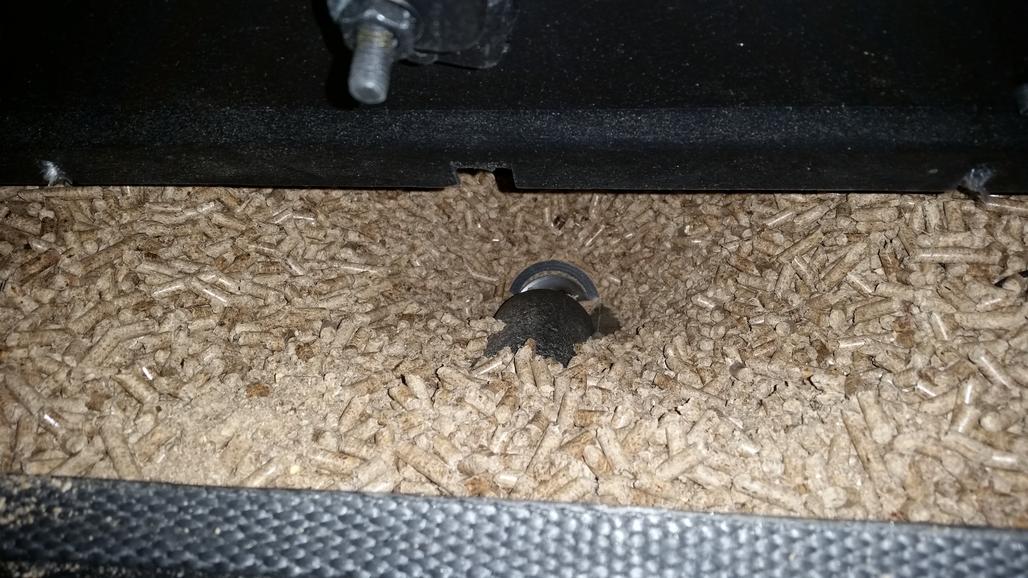 [Hearth.com] Problems with feeding in my new Englander 25-epi