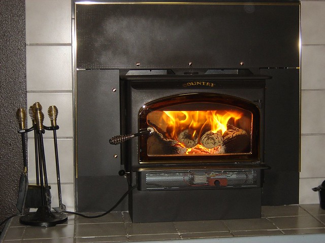 [Hearth.com] Lennox Country C210 vs QuadraFire 2700i