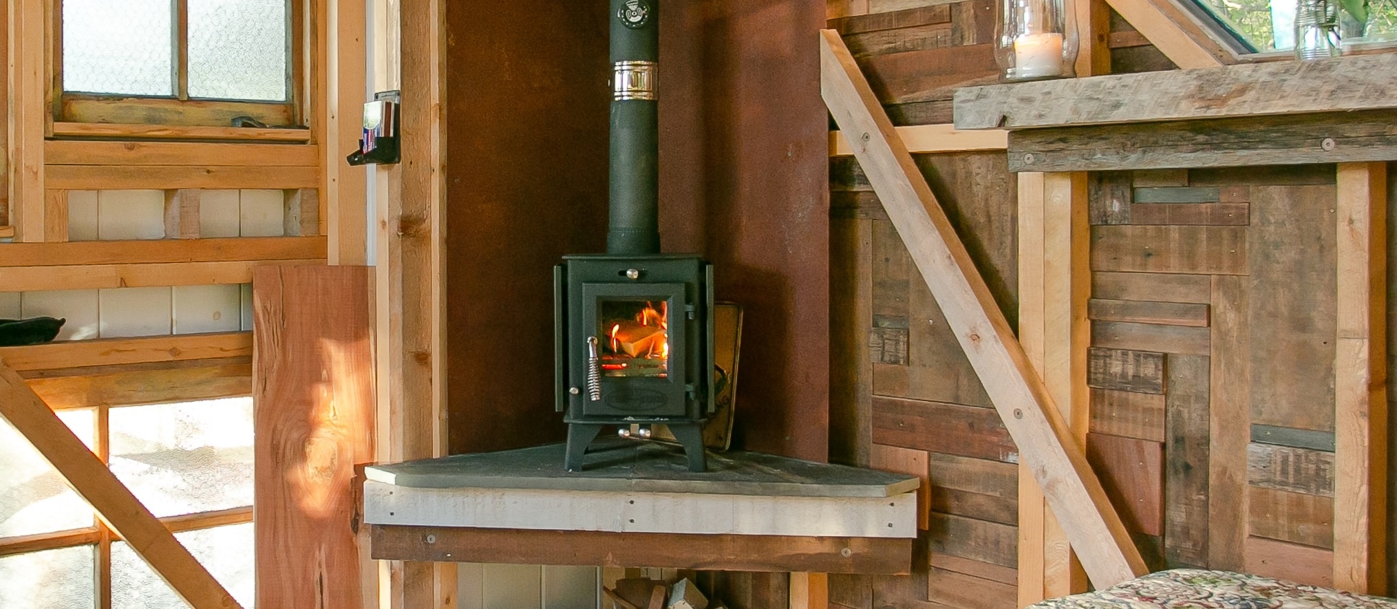 www.tinywoodstove.com