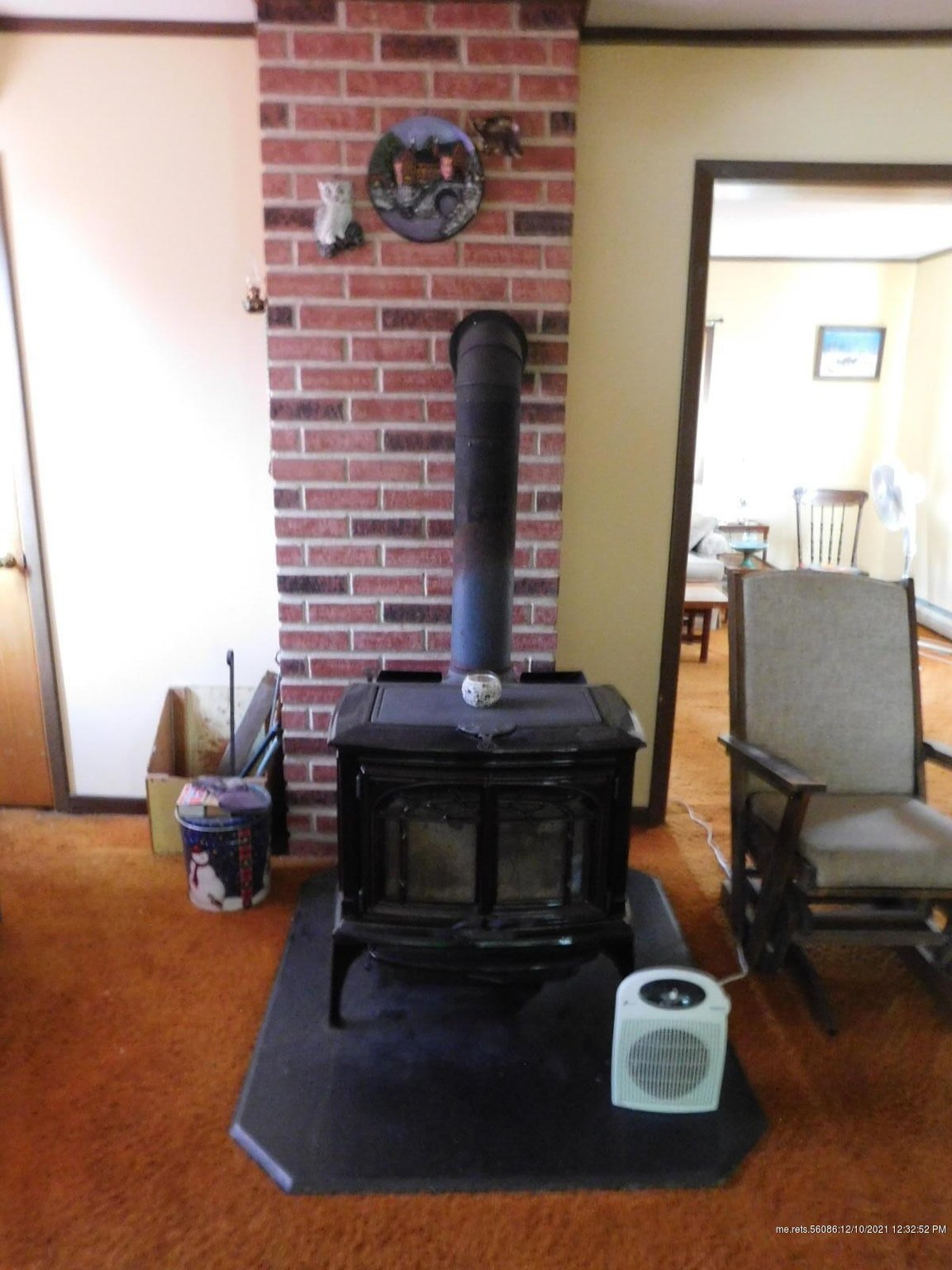 [Hearth.com] RE: Another "What make and model is this stove" post