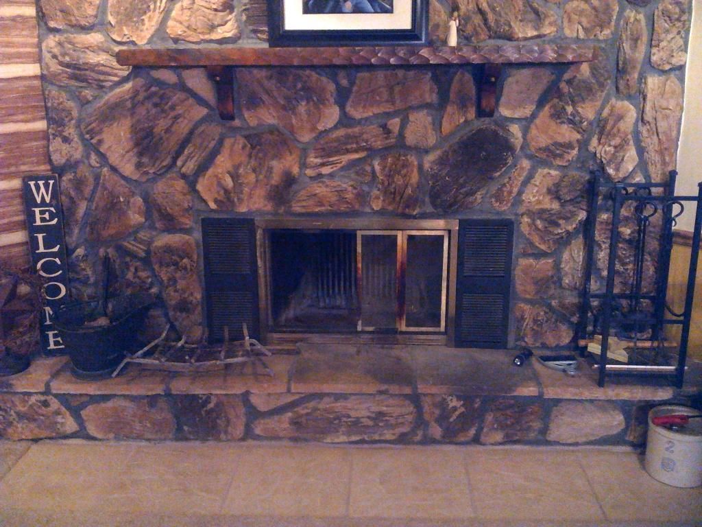 Help Identifying Fireplace