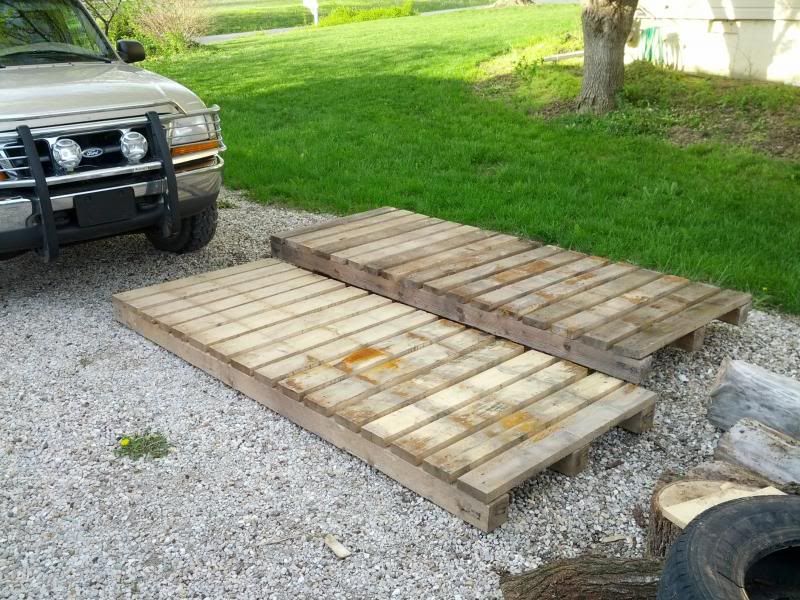 [Hearth.com] XXXX heavy duty pallets... I got the scrounge bug !!!