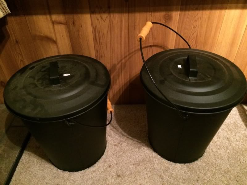 [Hearth.com] Anyone use a pail or bucket to pour in/store a bag of pellets?