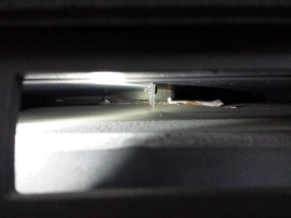 [Hearth.com] gasket around insert and liner?
