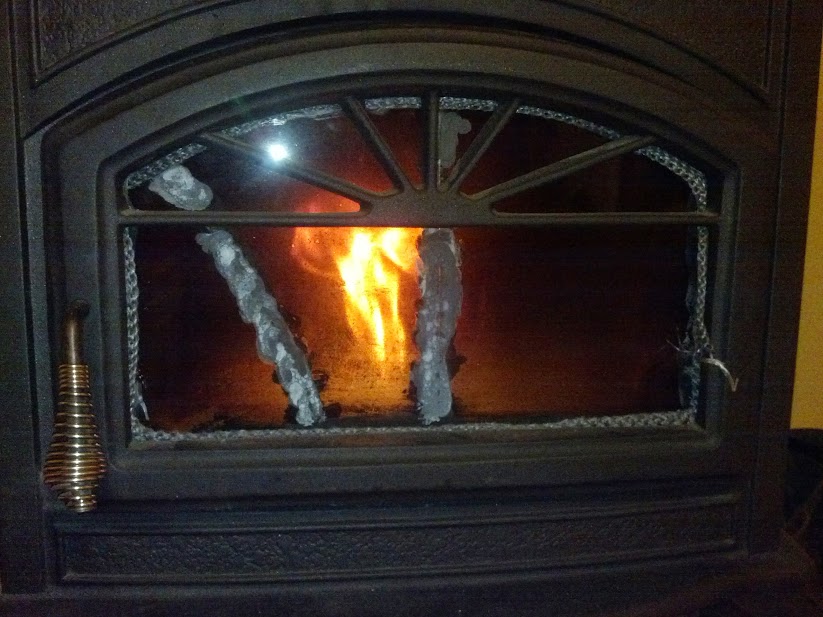 [Hearth.com] Promotional Image vs. Reality! Need to know the correct flame height for a Lennox t300p Pellet stove